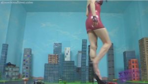 Giant Sexy Babes From Beyond HD双美女踩杀人类虐玩