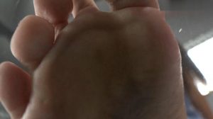 上帝视角裸足口水调教