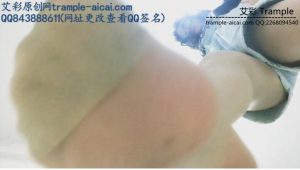 【UU喵女王】肉丝足窒息系列 ！！辱骂舔脚 踩踏调教-hjk6758-0000056