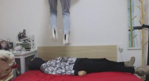 大学篮球队女生帆布鞋疯狂跳踩-97LZTD-1620