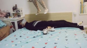 【00后小彤】蓝色lo裙下的哥哥