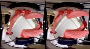 《VR独播》日本代购-4条美腿红网袜高跟鞋喷吧-97LZTD-1917839