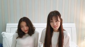 两个大美女琴子AND舒怡双人丝袜裸足-97LZTD-1917872