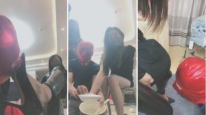 【冷御s妖妖s】圣水泡面双女王羞辱双狗-97LZTD-1920268
