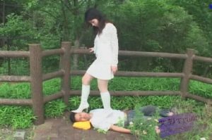 足彩管JB-1清纯女大学生白靴踩-97LZTD-81824