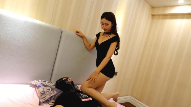 〖H.P.L栖心之栈〗—女间谍踢踹逼问 HPL-200904