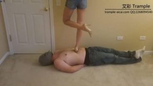 性格女主高跟残忍虐踩男奴-97LZTD-82108