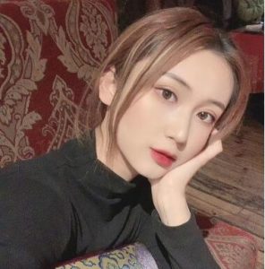 〖碎蛋娇娃〗学生妹的逆袭