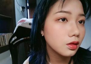 【00后蕬小乃】踩档虐裆，踢裆，恋足舔脚