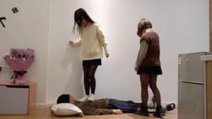 【00后小宛】小宛和新人双人踩踏