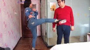 两双高帮运动鞋+绿色船袜暴虐毯子-97LZTD-8341840