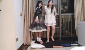 【00后蕬小乃】小乃 阿篱丝足玩弄
