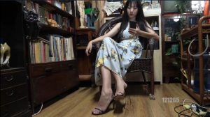【K&M】KM系列 – 1773 [4k] （若涵展示原味裸足！）