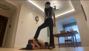 【妆主大大】暴虐见异思迁的母狗-97LZTD-8342635
