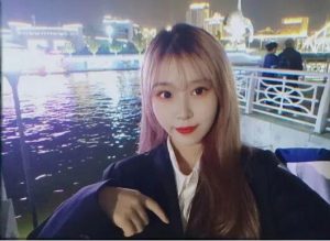 【玉女】涵涵恋足大片AJ除臭舔脚