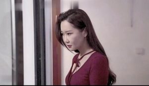 SM连续剧《堕落的口红》第一集 如意主演（小偷的女儿遭受女同事羞辱）-97LZTD-8343695