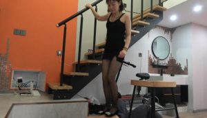 【彼岸花】平底鞋暴踩贱狗