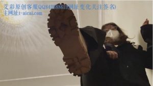 【UU工作室】霸道女总裁踩死贱狗