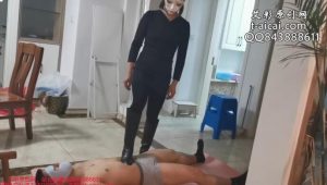 美美女王践踏靴奴-97LZTD-83506167