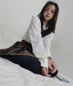 娇娇踢裆初体验