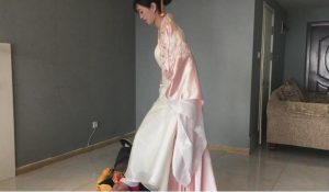古装控之唐服踩脖子