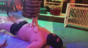 【晨晨cc】刑房踩踏虐乳专场-97LZTD-835067121