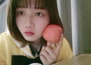 【00后蕬小乃】全体重踩踏瘦小女M