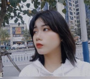 【00后蕬小乃】踩踏 鞭打 闻脚 挠痒痒