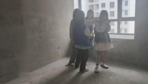 【最抗揍M】精彩！4素人小姐姐欺负狗-97LZTD-83507136
