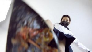 玻璃刑场V 晓G高跟随意践踏龙虾 碾踩跺 走踩 双脚践踏 跟拍特写