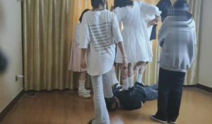 【最抗揍M】素人群殴-全程暴力狂揍-97LZTD-83507082