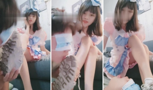 【丫丫啊】诱惑-萝莉学生主原味羞辱-97LZTD-84360