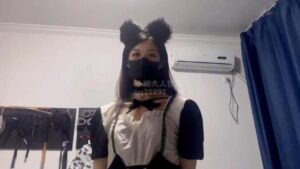 白丝女仆梦中腿绞痴汉-中文字幕 【苏州婉儿S】女仆白丝绞杀窒息勒晕屌丝