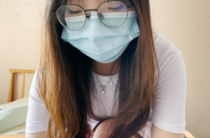 【学妹Crush】小菡黑丝里踩踏蹂躏面包虫-97LZTD-93471