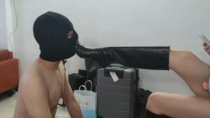 小鱼女神粤语双机位羞辱追求失败屌丝舔靴子 YC-210818-8-97LZTD-93752