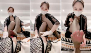 【茹雪】小妈挑逗戏弄狗儿子-97LZTD-96826