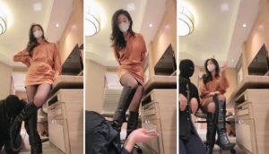 【禾未】长靴黑丝踩踏腿绞转胯嘴叼白袜-97LZTD-97869
