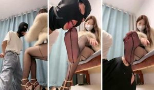【樱子大人】鞭打虐乳转胯爬行白袜塞嘴全体重踩提档 -97LZTD-98337