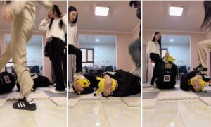 校园霸凌男同学野蛮踢打踩踏 集体处决-97LZTD-98454