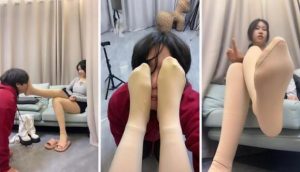【素人挖掘机】白靴白棉袜气味控制虐-97LZTD-98467