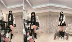 【桃幼幼】囚禁狗笼-小白鞋黑长袜踩转胯藤条抽-97LZTD-98679