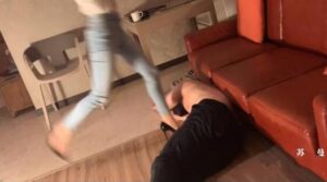 苏曼女侦探审问惩罚小偷怒踩手指【55】-97LZTD-99596