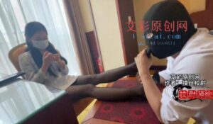 校尉原创-清纯妹子背着男朋友出来让我吃黑-97LZTD-99879