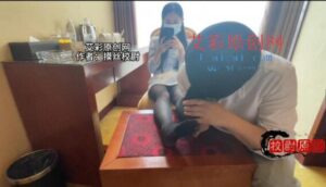 校尉原创-清纯妹子背着男朋友出来让我吃黑-97LZTD-99879