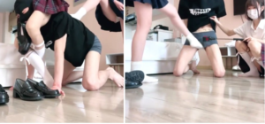 JK美少女双s小主白袜踢裆踩裆双人踩踏脚奴 jk制服小姐姐恋足调教-97LZTD-146495