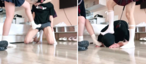 JK美少女双s小主白袜踢裆踩裆双人踩踏脚奴 jk制服小姐姐恋足调教-97LZTD-146495