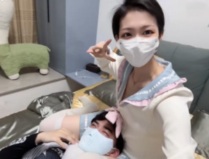 直播女孩与冠军先生二番战被绞晕3次-97LZTD-35740