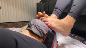 AJ汗湿脏白袜玉足踩脸脚窒息 汗脚搓鼻孔吸味除臭 重口味恋足-97LZTD-8345415717451618502111200
