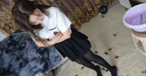 【彼岸花】厚黑高跟踩踏小龙虾-97LZTDGXFC-000003132702399