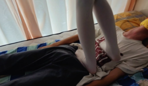 【梓涵】新人第一次踩踏跳踩瘦奴-97LZTDGXFC-000003132703211